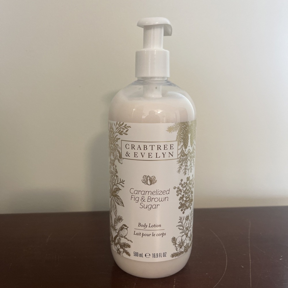 Crabtree & Evelyn Caramelized Fig & Brown Sugar Body Lotion‎ 16.9 fl. oz Holiday